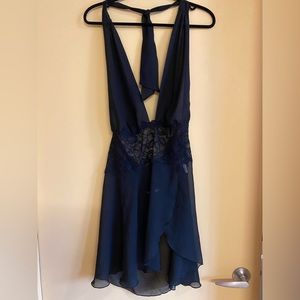 Halter black chemise